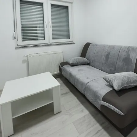 Apartment Elem *