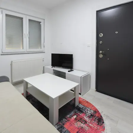 Apartment Elem *