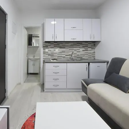 Elem Apartment *