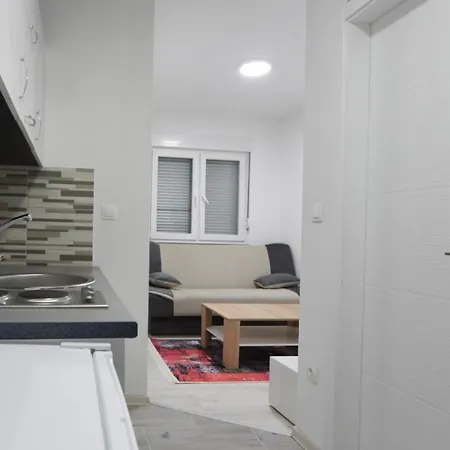 Elem Apartment