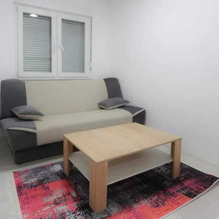 Elem Apartment